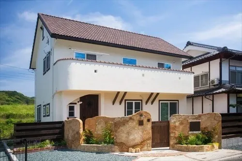 - はちみつ色の家 -